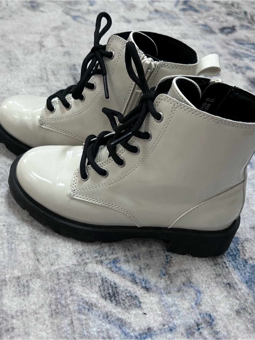 Old Navy Kids White Combat Boots Size 13